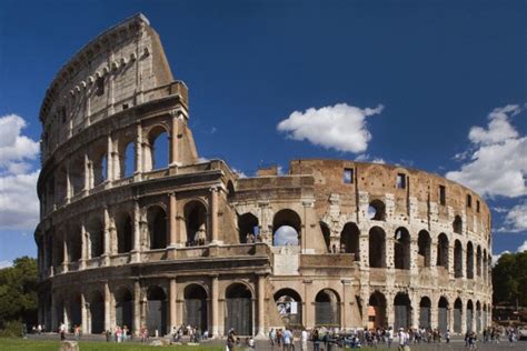 10 cose che forse non sai sul Colosseo .